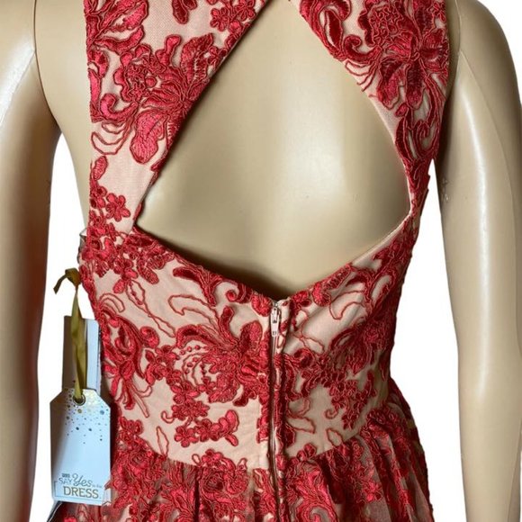 Party Dres SAY YES TO THE DRESS / Red   Sleeve Above The Knee Juniors Dress - Picture 4 of 8